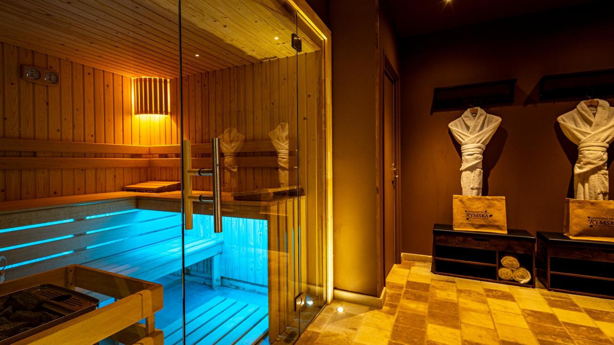 Domaine De Rymska & Spa - Relais & Chateaux Saint-Jean-de-Trézy Εξωτερικό φωτογραφία